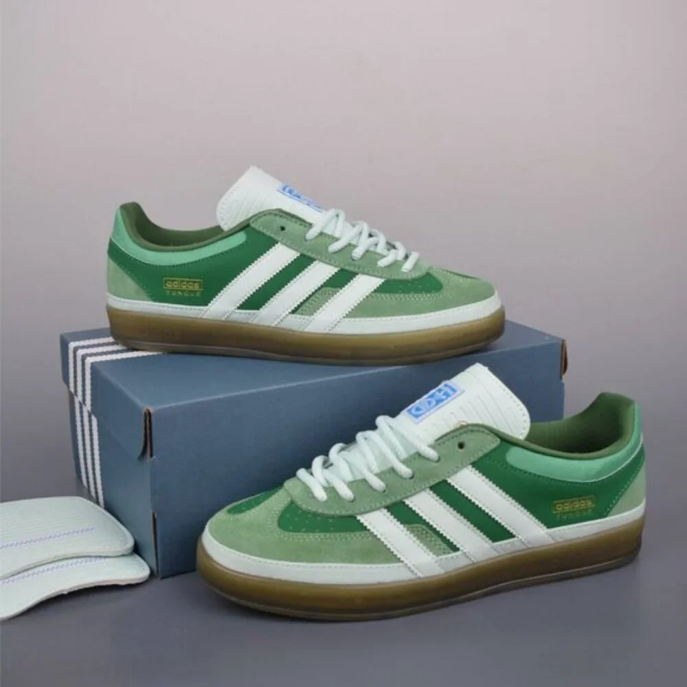 adidas Originals x Bad Bunny - Picture 2 of 4